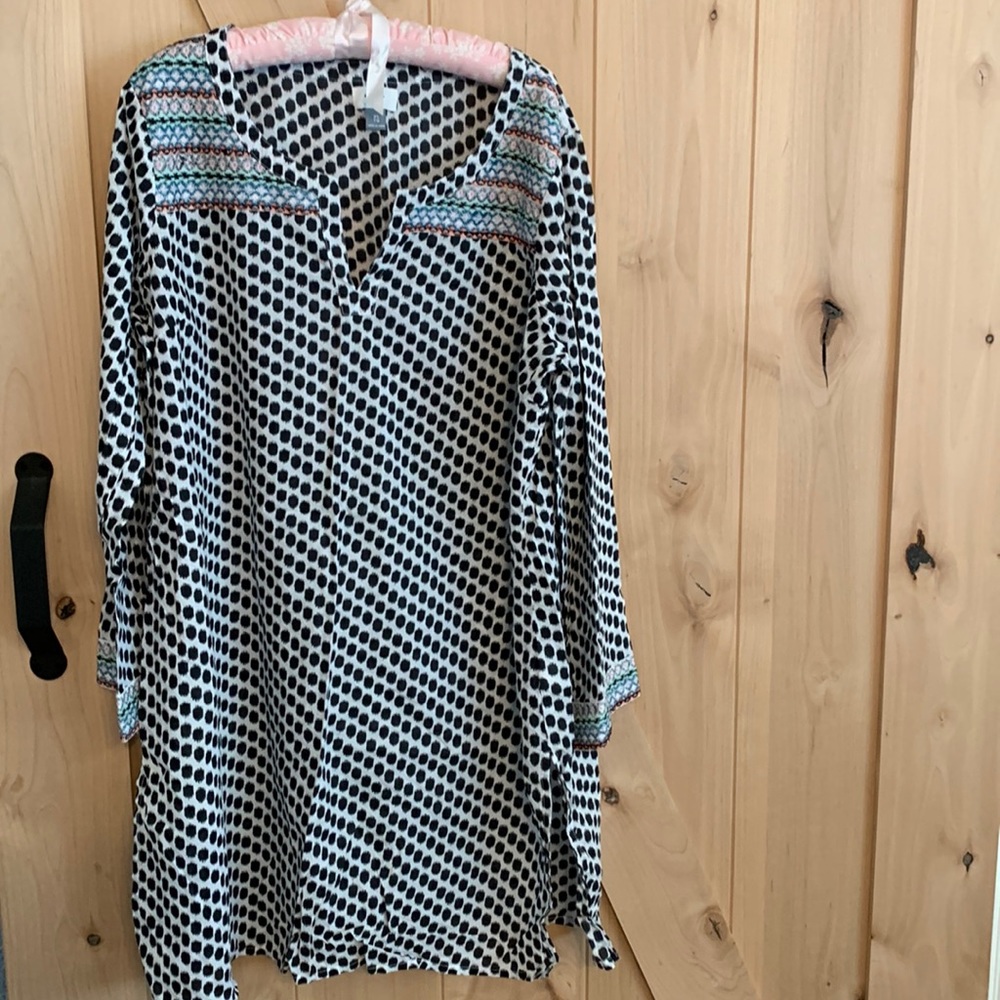 Old Navy Swimsuit Cover-Up